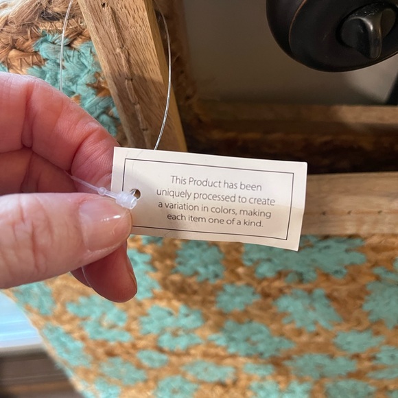 Woven Tote Bag with Square wooden Handle - Picture 2 of 3